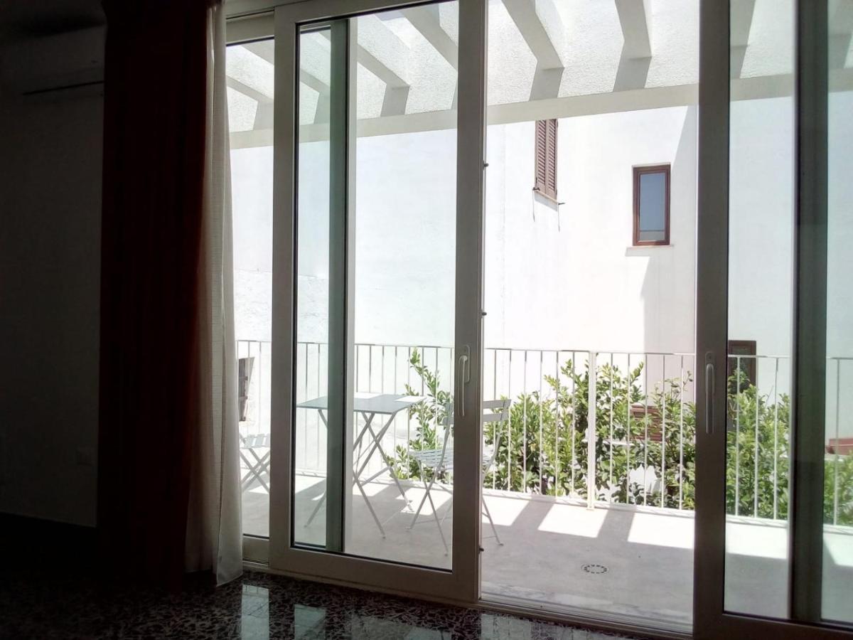 Cortile Calinea Bed & Breakfast Castrignano del Capo Exterior photo